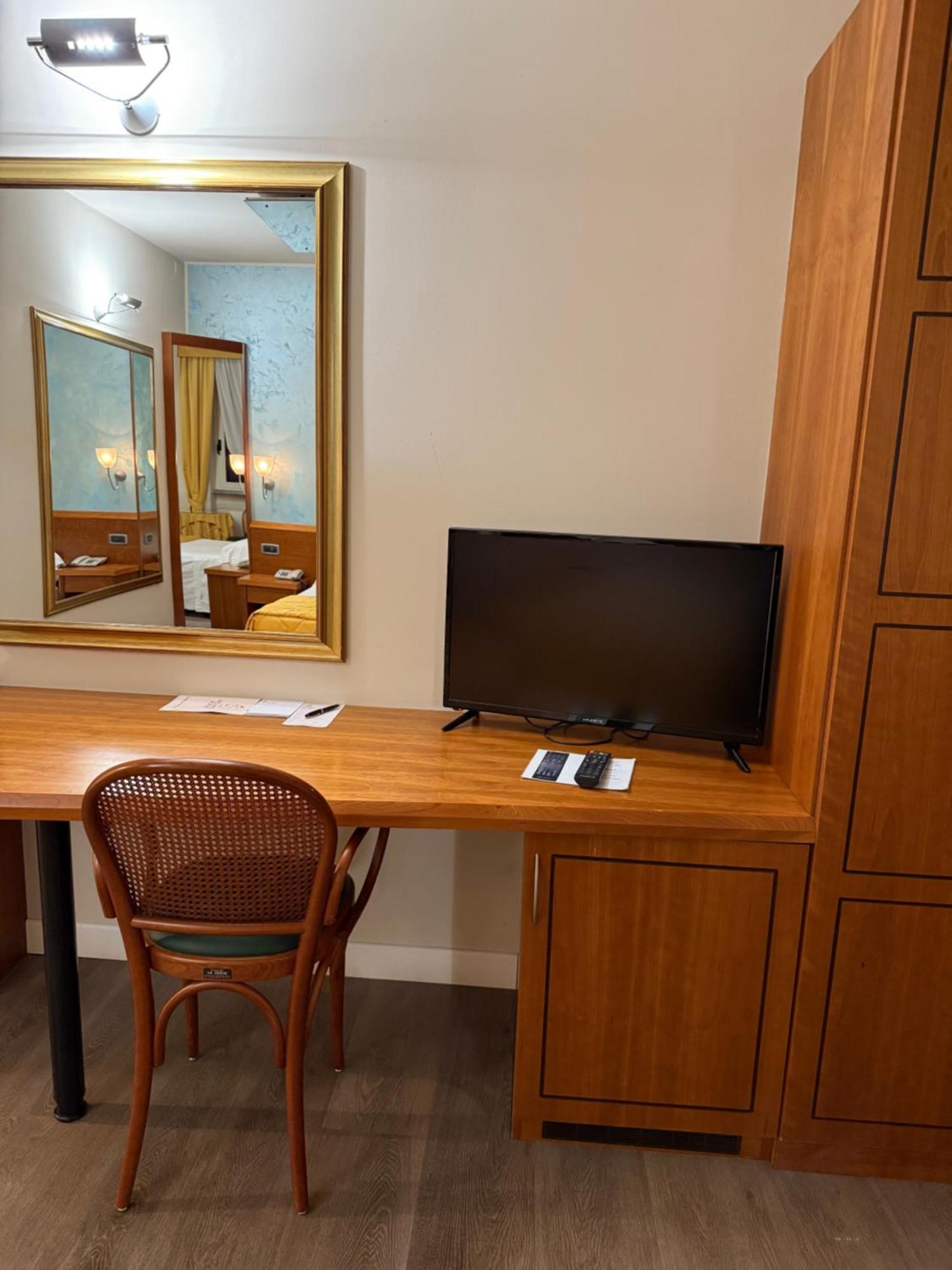 Hotel Motel Sporting Montodine Kültér fotó