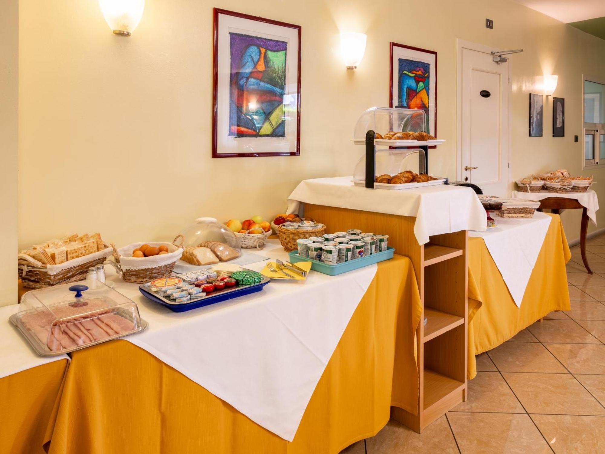 Hotel Motel Sporting Montodine Kültér fotó