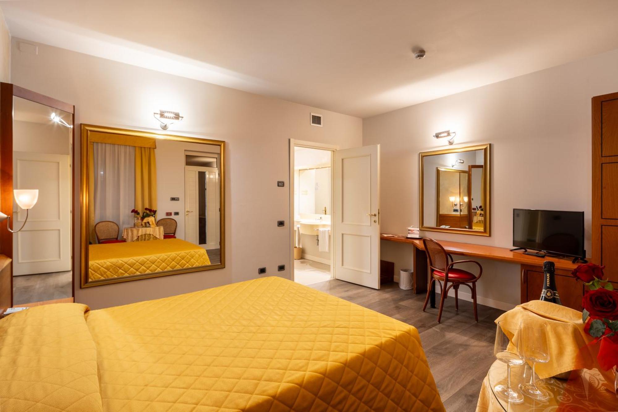 Hotel Motel Sporting Montodine Kültér fotó